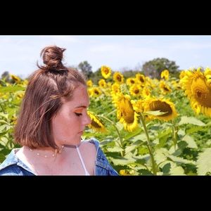 Meet your Posher, Hailey